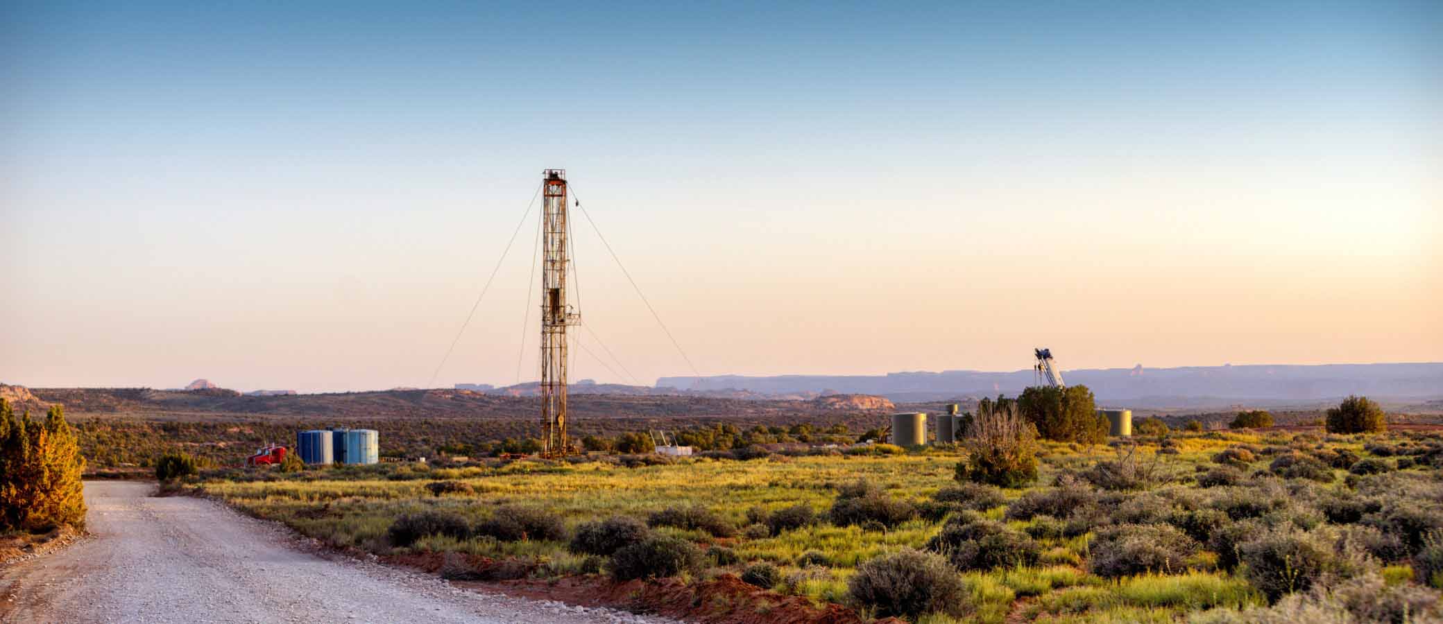 Chesapeake Energy Accelerates Strategic Plan with Acquisition of WildHorse Background Decorative Image