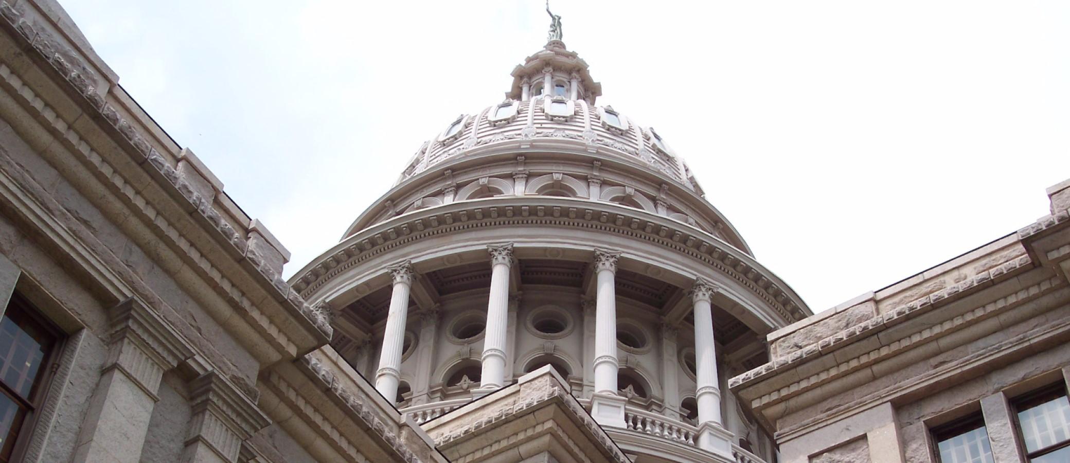 Paycheck Protection Program Flexibility Act Makes Important Changes to the Loan Program Background Decorative Image