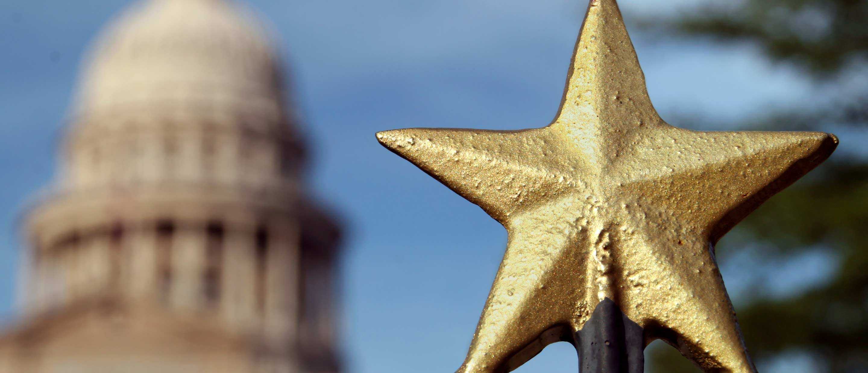 The State Bar of Texas Wins Mandatory Dues Case Background Decorative Image