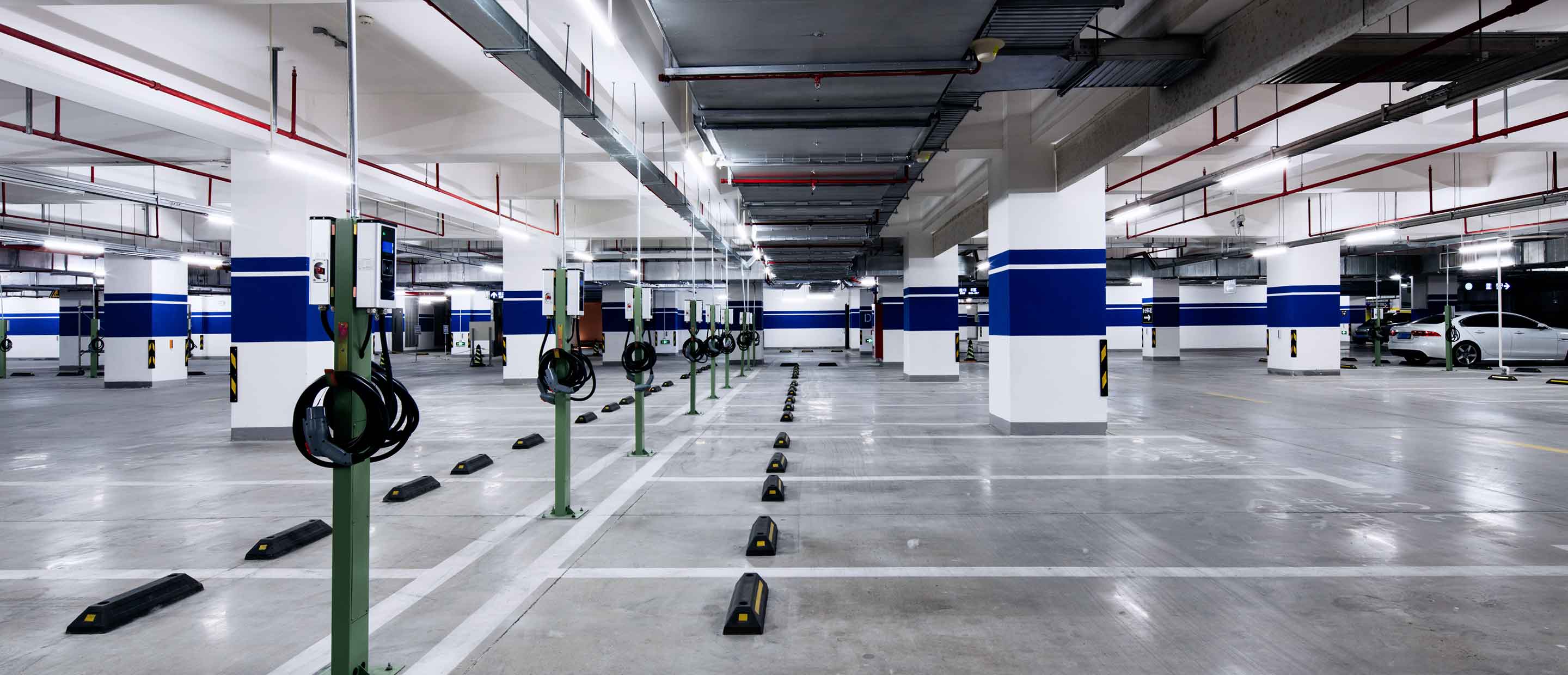 ChargePoint, Inc. to Become Public Company, Announces Business Combination with Switchback Energy Acquisition Corporation Valued at $2.4B Background Decorative Image
