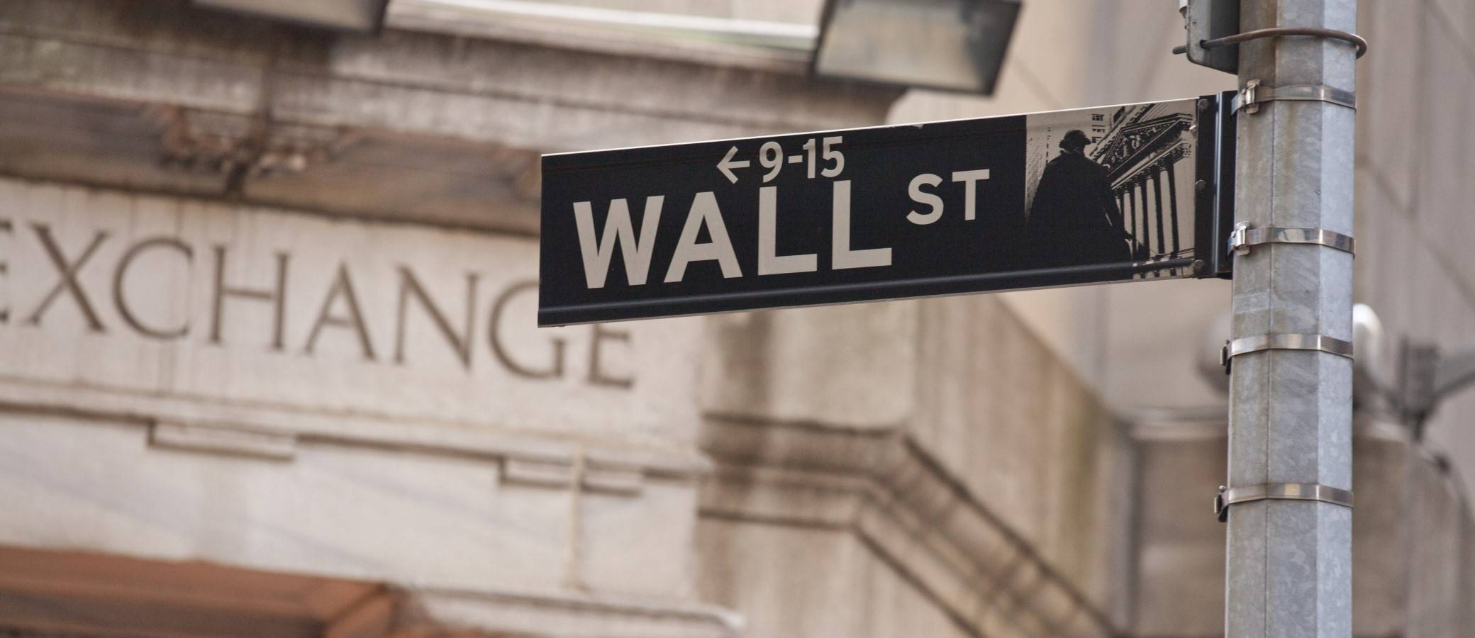 Climate Cast: White House looks to protect U.S. financial systems from climate change risk Background Image